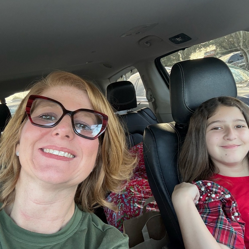 Meet your Posher, Jimena